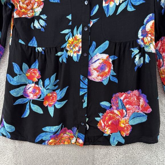 Maeve Top Women 4 Black Red Floral V-Neck Collared 3/4 Sleeves Button Up Casual - Picture 4 of 13